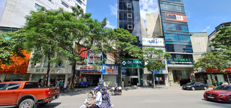 Đất Nguyên Nơi: Biến Đổi Trên Phố Trần Duy Hưng và Giá Bất Động Sản Hà Nội 14 Đất Nguyên Nơi: Biến Đổi Trên Phố Trần Duy Hưng và Giá Bất Động Sản Hà Nội